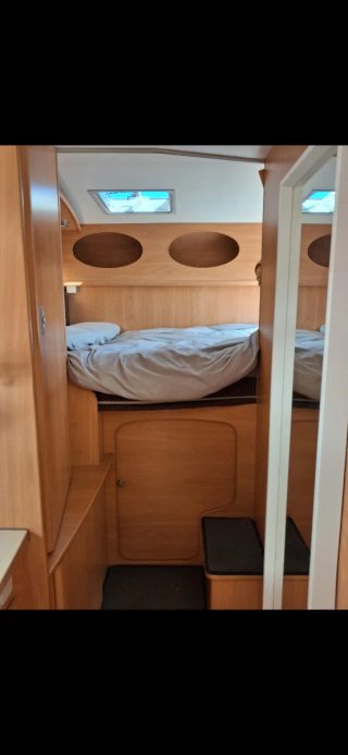 Autocaravana Challenger Genesis 37. FORD TRANSIT