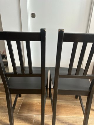 Sillas de comedor de madera negra Ikea (2 u)