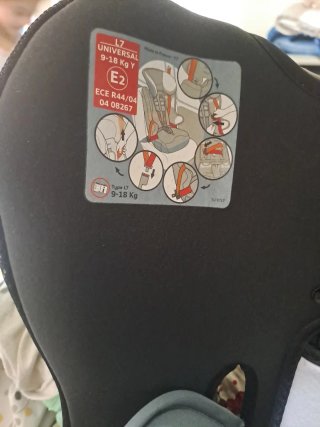 Silla de coche para bebé nueva