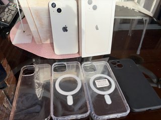 iPhone 13 Apple