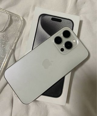 iPhone 15 Pro Max blanco