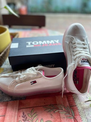 Zapatillas Tommy Jeans Blancas y Rosas