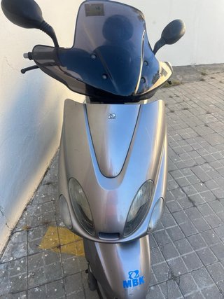 Yamaha Majesty 150 Plata