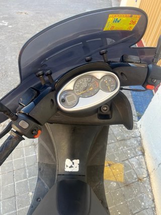 Yamaha Majesty 150 Plata