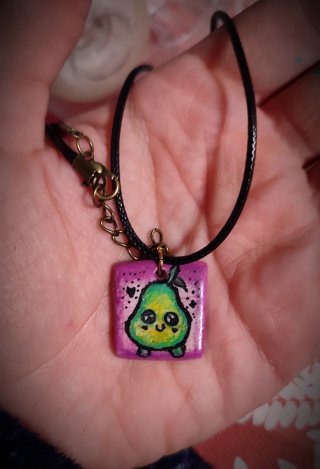 Colgante Pera Kawaii Hecho a Mano