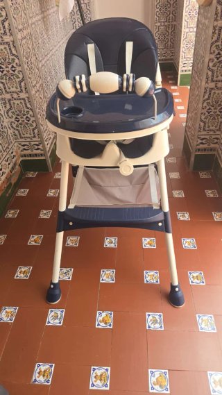 Trona bebé como nueva, 3 usos