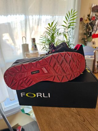 Botas de trabajo FORLI negras y rojas