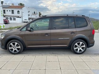 Volkswagen Touran 2011