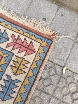 Alfombra de lana multicolor