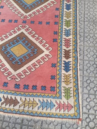 Alfombra de lana multicolor