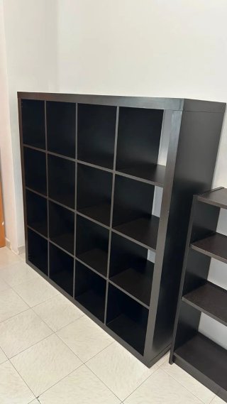 Estantería modular Ikea negra