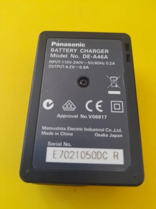Cargador Panasonic Lumix DE-A46