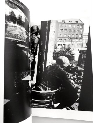 René Burri. 100 photos de pour la liberté de la...