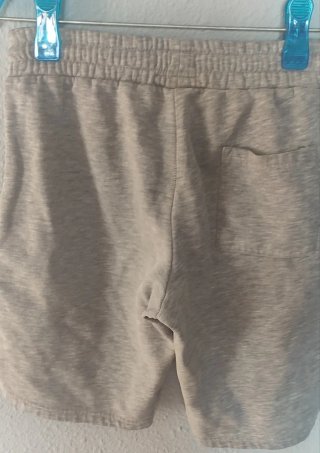 Pantalón corto gris niño