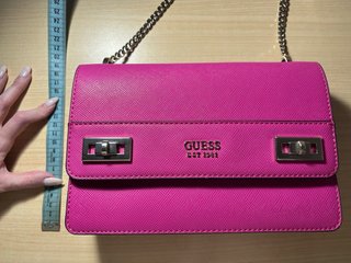 Bolso Guess Rosa