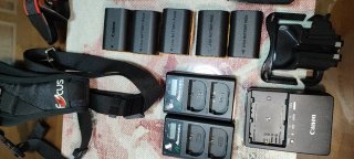 Canon EOS 90D Cuerpo + Accesorios