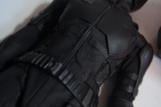 Hot Toys Spiderman Stealth Suit Deluxe