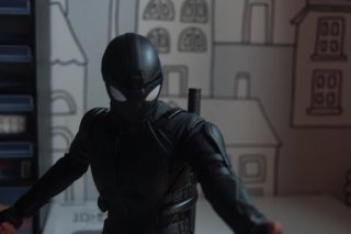 Hot Toys Spiderman Stealth Suit Deluxe