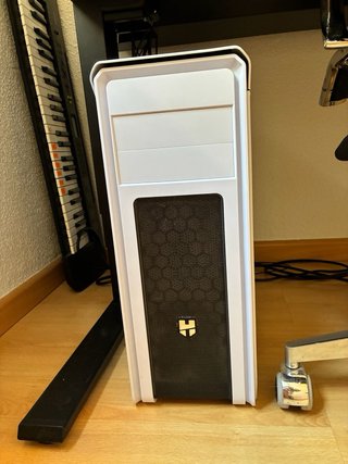 SETUP PC Gaming + Magnus Pro XL + Silla Ejec.