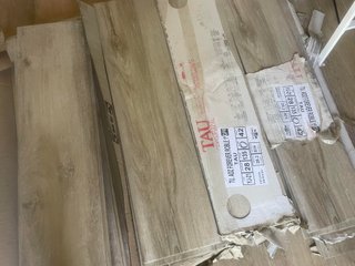 Baldosas Porcelánico Imitación Roble TAU