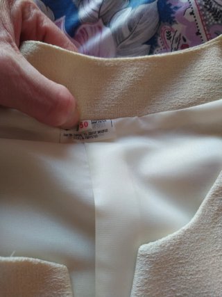 Traje chaqueta Pegui Santino Talla 50  color Hueso