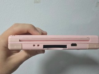 Nintendo DS Lite Rosa + Cargador