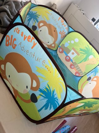piscina de bolas Juguettos / Parque infantil