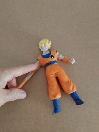 Muñeco elástico Goku Dragon Ball