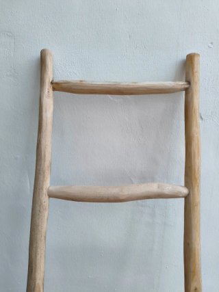 Scala Decorativa in Legno Rustico