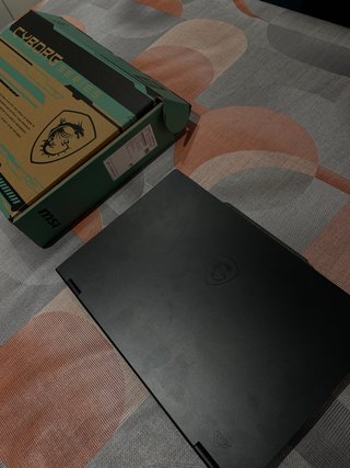 MSI Cyborg 15 RTX 5060