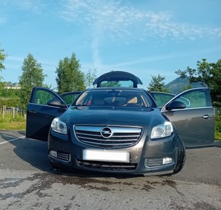 Opel Insignia · Cuero · Impecable Siempre revisado