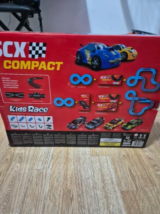 SCX Compact Kids Race Scalextric