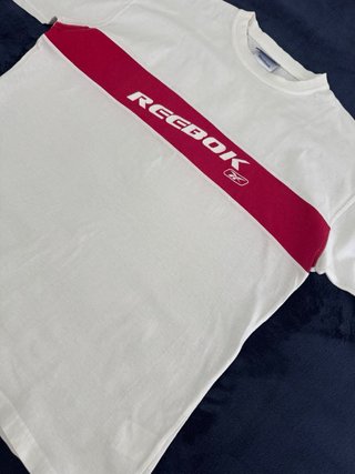 Reebok Camiseta Vintage Logo Raya Roja Talla M