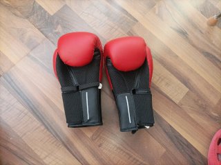 Guantes Boxeo Outshock 100 8oz Rojos