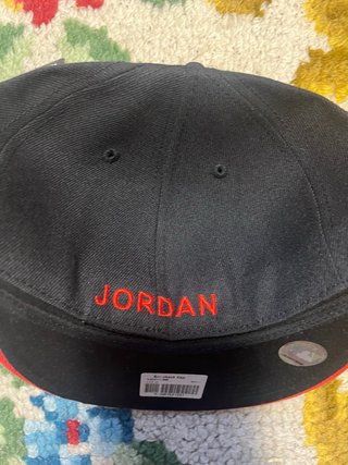 Gorras Jordan All Star Negras y Rojas