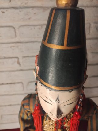 Marioneta tradicional de madera