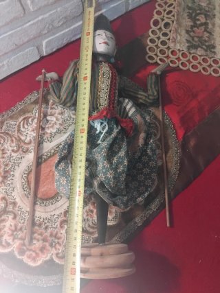 Marioneta tradicional de madera