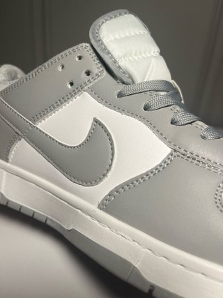 Nike Dunk Low Gris Blanco Talla 42