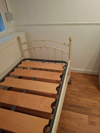 Cama de forja doble 90 cm.