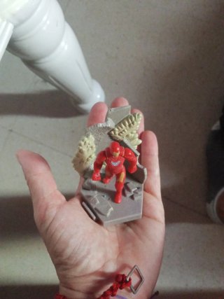 Figura Iron Man para tarta