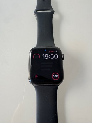 Apple Watch SE 44mm Space Gray
