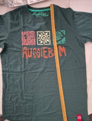 Camiseta Aussie Bum verde con estampado