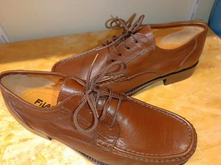 Scarpe uomo marroni stringate