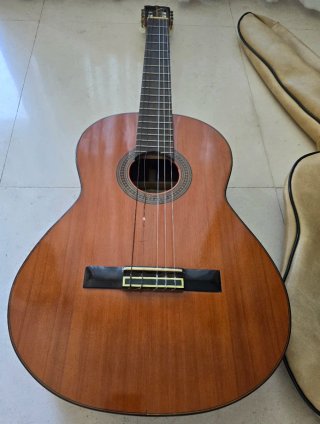 Guitarra Clásica de estudio de Manuel G. Contreras