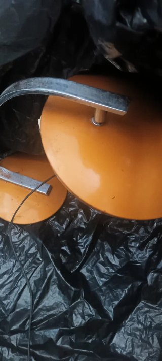 Lámpara Vintage Naranja Metálica.  PAGO EN PERSONA