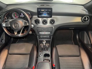 Mercedes-Benz Clase CLA 200