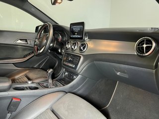 Mercedes-Benz Clase CLA 200