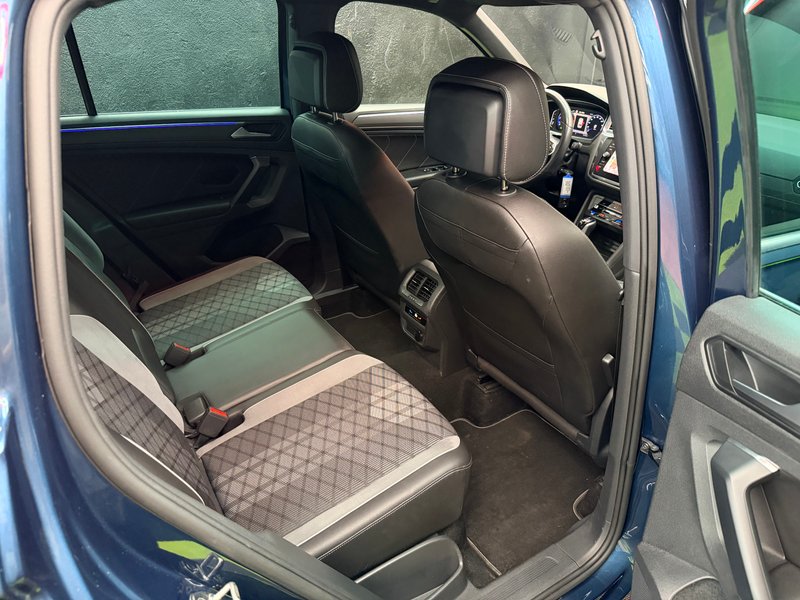 Volkswagen Tiguan 2.0 TDI R Line DSG 2022, foto 19