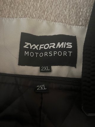 2 Chaquetas y 2Pantalones Moto BMW 2XXL y L Nuevos