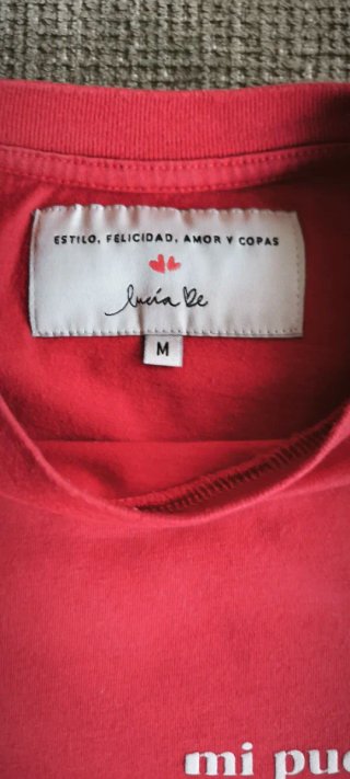 Camiseta mi pueblo mujer roja